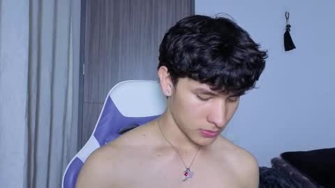 Snapshot of j_u_p_i_t_e_r chatting on September 22, 2025, 11:18 pm Noah online show from September 22, 2025, 11:18 pm