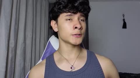 Snapshot of j_u_p_i_t_e_r chatting on October 13, 2025, 5:24 pm Noah online show from October 13, 2025, 5:24 pm