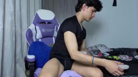 Snapshot of j_u_p_i_t_e_r chatting on October 27, 2025, 6:12 pm Noah online show from October 27, 2025, 6:12 pm