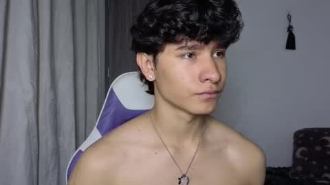 Snapshot of j_u_p_i_t_e_r chatting on November 5, 2025, 3:12 pm Noah online show from November 5, 2025, 3:12 pm