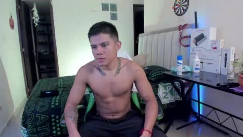 Snapshot of jack_castell chatting on October 7, 2025, 11:07 am JACK CASTELL online show from October 7, 2025, 11:07 am