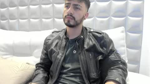 JACK DANIEL online show from November 8, 2025, 6:40 pm