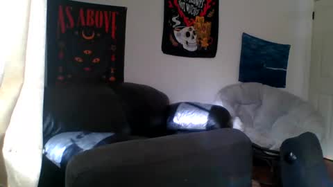 sophi scott online show from February 20, 2025, 8:58 pm