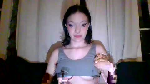 sophi scott online show from February 21, 2025, 3:56 am