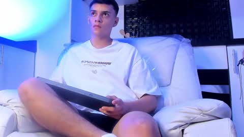 Snapshot of jacobrobeerts chatting on January 17, 2025, 4:39 am Jacob online show from January 17, 2025, 4:39 am