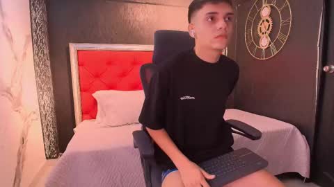 Snapshot of jacobrobeerts chatting on February 6, 2025, 5:25 am Jacob online show from February 6, 2025, 5:25 am