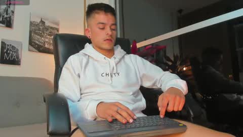 JACOB STONES online show from February 9, 2025, 6:54 am