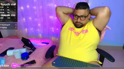 Snapshot of jacoob_woods chatting on February 16, 2025, 6:10 am daddy sir master bear online show from February 16, 2025, 6:10 am