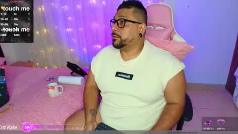 Snapshot of jacoob_woods chatting on February 18, 2025, 2:05 am daddy sir master bear online show from February 18, 2025, 2:05 am