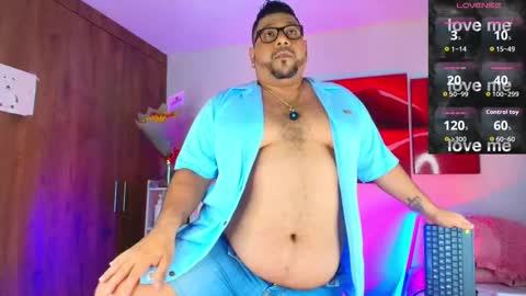 Snapshot of jacoob_woods chatting on September 24, 2025, 2:15 am daddy sir master bear online show from September 24, 2025, 2:15 am