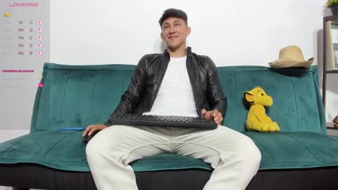 Snapshot of jacques_cardiet chatting on January 27, 2025, 5:48 pm jacobo online show from January 27, 2025, 5:48 pm