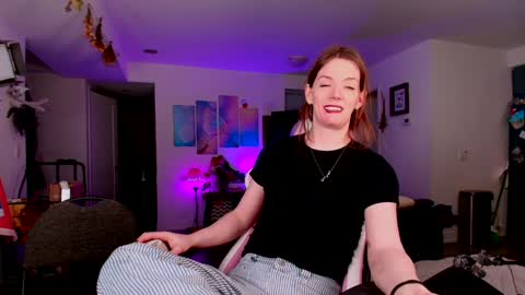 Snapshot of jade49 chatting on December 5, 2024, 5:26 am Jade49 online show from December 5, 2024, 5:26 am