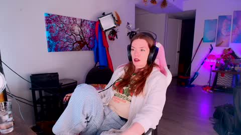 Snapshot of jade49 chatting on December 10, 2024, 3:41 am Jade49 online show from December 10, 2024, 3:41 am