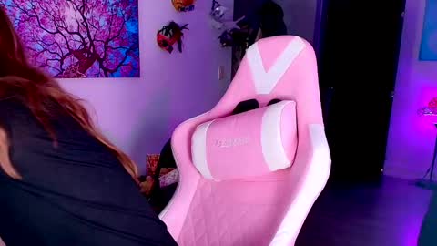 Snapshot of jade49 chatting on February 14, 2025, 3:00 am Jade49 online show from February 14, 2025, 3:00 am