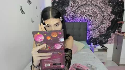   online show from January 26, 2025, 10:35 pm