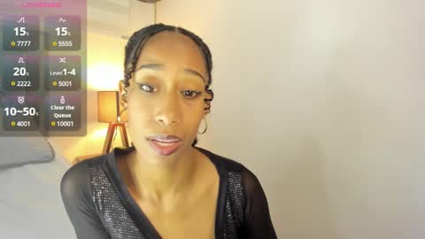 Snapshot of jade_obi chatting on February 26, 2025, 3:30 pm Jade smile online show from February 26, 2025, 3:30 pm