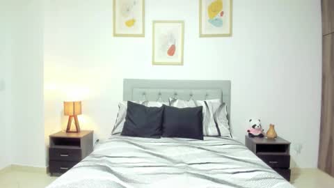 Snapshot of jade_obi chatting on September 10, 2025, 3:01 pm Jade smile online show from September 10, 2025, 3:01 pm