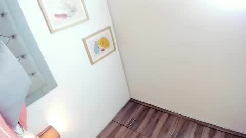 Snapshot of jade_obi chatting on November 13, 2025, 2:49 pm Jade smile online show from November 13, 2025, 2:49 pm