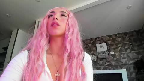 Snapshot of jade_porn chatting on January 18, 2025, 2:33 pm Jade independent model online show from January 18, 2025, 2:33 pm