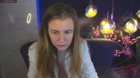 Jade online show from January 17, 2025, 8:55 pm