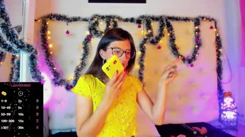 Snapshot of jade_white_ chatting on December 23, 2024, 12:30 pm jade white online show from December 23, 2024, 12:30 pm