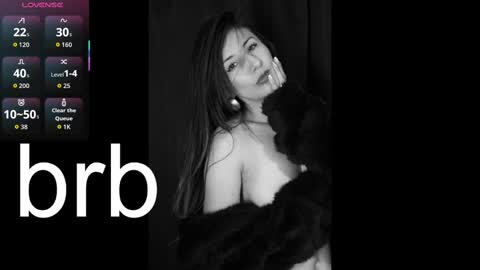 Snapshot of jade_white_ chatting on September 18, 2025, 12:29 pm jade white online show from September 18, 2025, 12:29 pm