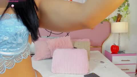 Snapshot of jadebennett chatting on October 30, 2025, 5:09 am jadebennett online show from October 30, 2025, 5:09 am