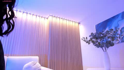 Snapshot of jadeevansx chatting on December 11, 2024, 12:02 am JADE EVANS online show from December 11, 2024, 12:02 am