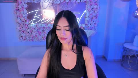 Snapshot of jadeevansx chatting on December 30, 2024, 6:05 pm JADE EVANS online show from December 30, 2024, 6:05 pm