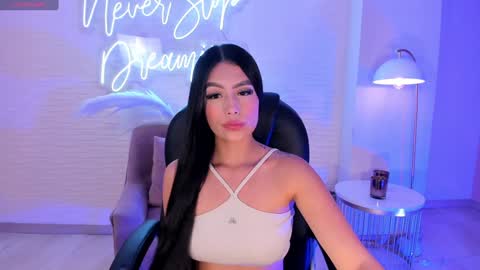 Snapshot of jadeevansx chatting on January 21, 2025, 6:12 pm JADE EVANS online show from January 21, 2025, 6:12 pm