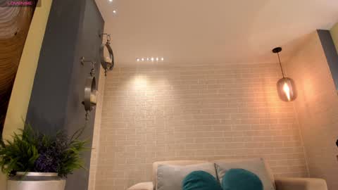 Snapshot of jadeevansx chatting on January 27, 2025, 2:20 am JADE EVANS online show from January 27, 2025, 2:20 am