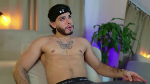 Snapshot of jadenfeynman chatting on October 23, 2025, 3:50 am Jaden Feynman online show from October 23, 2025, 3:50 am