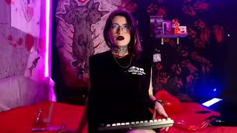 Snapshot of jadepoarch chatting on November 16, 2025, 3:45 am Alex and Venus online show from November 16, 2025, 3:45 am