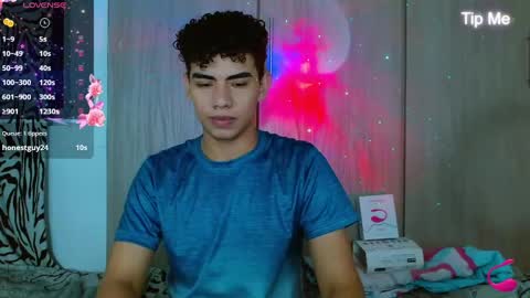 Snapshot of jaedasky_ chatting on December 12, 2024, 9:51 am javi15 online show from December 12, 2024, 9:51 am