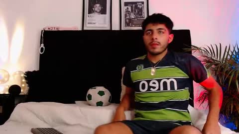 Snapshot of jaiden_thoner chatting on November 20, 2025, 5:07 am Jaiden online show from November 20, 2025, 5:07 am