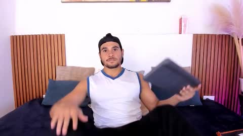 Snapshot of jake_muller1 chatting on November 10, 2025, 3:38 am Jake online show from November 10, 2025, 3:38 am