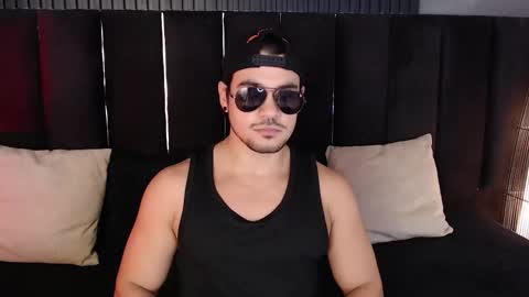 Snapshot of jake_muller1 chatting on November 25, 2025, 3:39 am Jake online show from November 25, 2025, 3:39 am