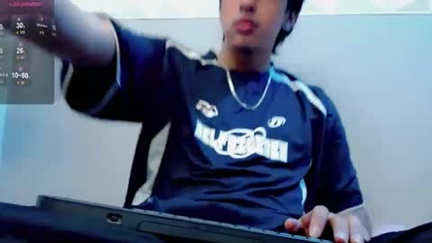 jake_tripp online show from October 30, 2025, 4:03 am