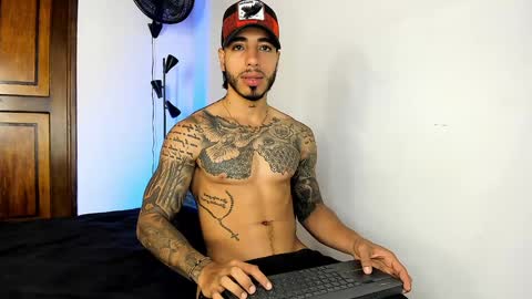 Snapshot of jakee_brown chatting on January 25, 2025, 2:37 am Santiago online show from January 25, 2025, 2:37 am