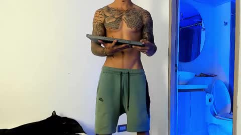 Snapshot of jakee_brown chatting on February 10, 2025, 7:47 am Santiago online show from February 10, 2025, 7:47 am