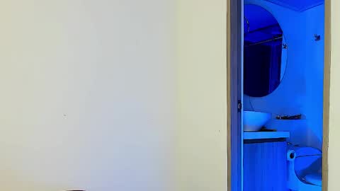 Snapshot of jakee_brown chatting on February 16, 2025, 2:20 am Santiago online show from February 16, 2025, 2:20 am