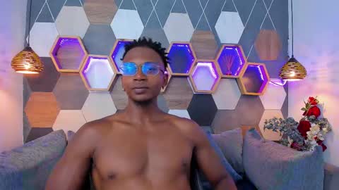 Snapshot of jamalmyst_ chatting on February 18, 2025, 7:41 pm online show from February 18, 2025, 7:41 pm