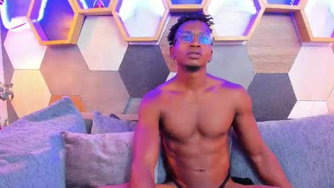 Snapshot of jamalmyst_ chatting on March 3, 2025, 11:03 pm online show from March 3, 2025, 11:03 pm