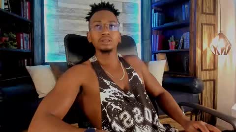 Snapshot of jamalmyst_ chatting on October 14, 2025, 4:02 am online show from October 14, 2025, 4:02 am