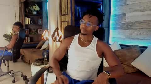 Snapshot of jamalmyst_ chatting on October 16, 2025, 4:02 am online show from October 16, 2025, 4:02 am