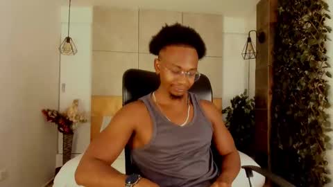 Snapshot of jamalmyst_ chatting on October 19, 2025, 5:30 am online show from October 19, 2025, 5:30 am