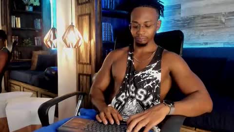 Snapshot of jamalmyst_ chatting on October 24, 2025, 3:36 am online show from October 24, 2025, 3:36 am