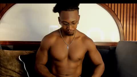 Snapshot of jamalmyst_ chatting on November 13, 2025, 3:05 am online show from November 13, 2025, 3:05 am