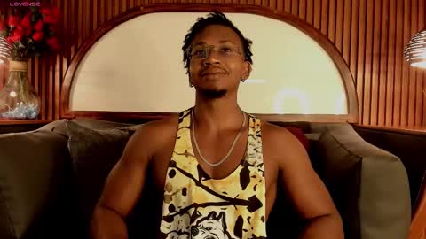 Snapshot of jamalmyst_ chatting on November 19, 2025, 2:33 am online show from November 19, 2025, 2:33 am