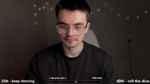 Snapshot of jame_flow chatting on March 2, 2025, 11:09 pm Hey there Im Jame online show from March 2, 2025, 11:09 pm